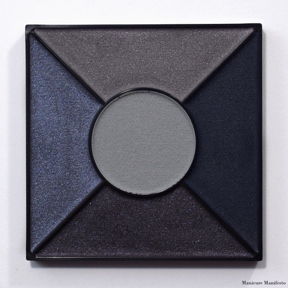 Mary Kay Autumn Eyeshadow Palettes with Magnetic Compact - Picture 3 of 6